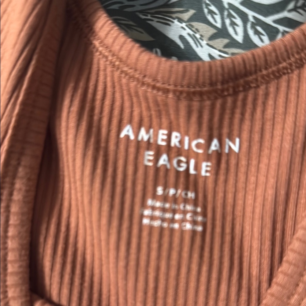 Rust Ribbed Bodysuit - Picture 3 of 4